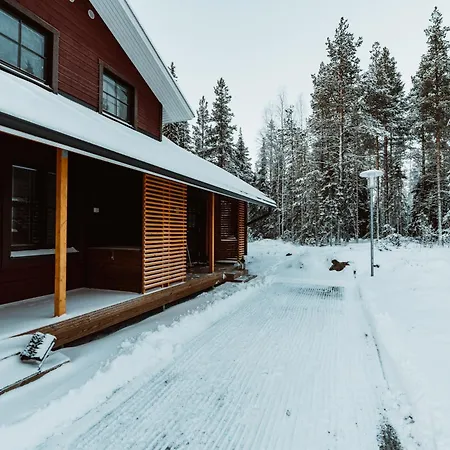 Auroralevi Sointuilevi, Log Cabin, Central, Sauna, 2 Passes Included *