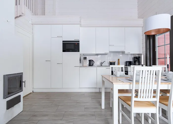 Auroralevi Sointuilevi B63, Central, Sauna, Nearby